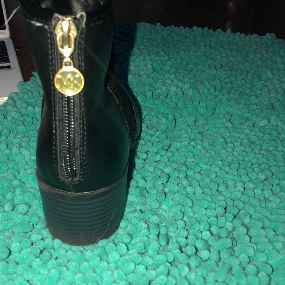 Boots - Picture 2 of 3
